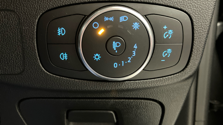 Ford Focus 1.0 EcoBoost 125 Titanium 5dr Petrol Hatchback